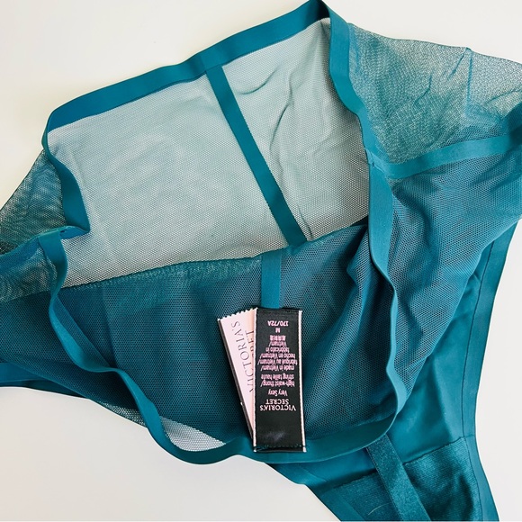 NWT Victoria’s Secret Emerald Mesh High Waist Cut Out Thong V-String Panty - Picture 14 of 14